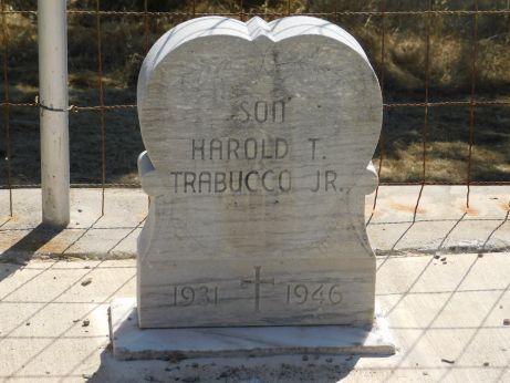 [Picture of Harold Trabucco Jr grave]